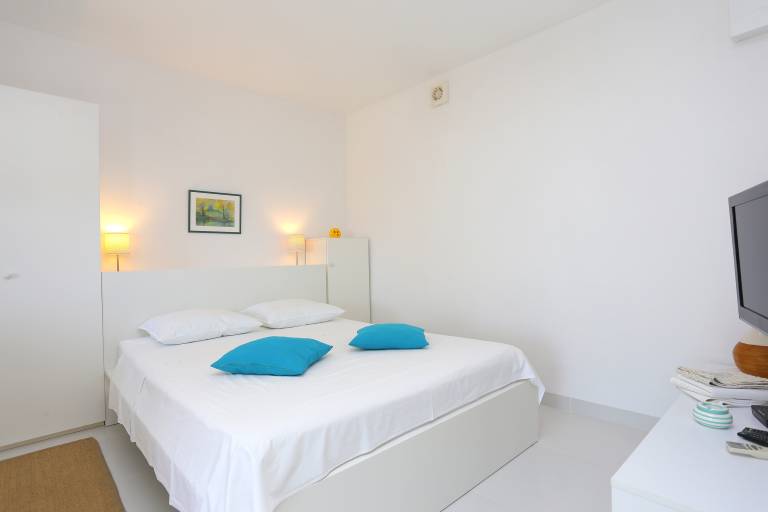 Studio flat near beach Rastići, Čiovo (AS-4818-a) — photo 5