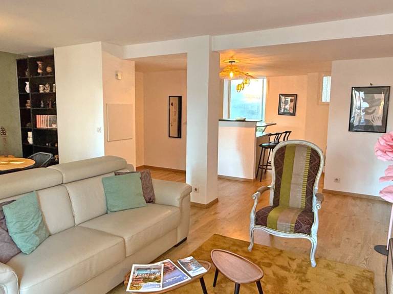 Holiday apartment with patio — photo 2