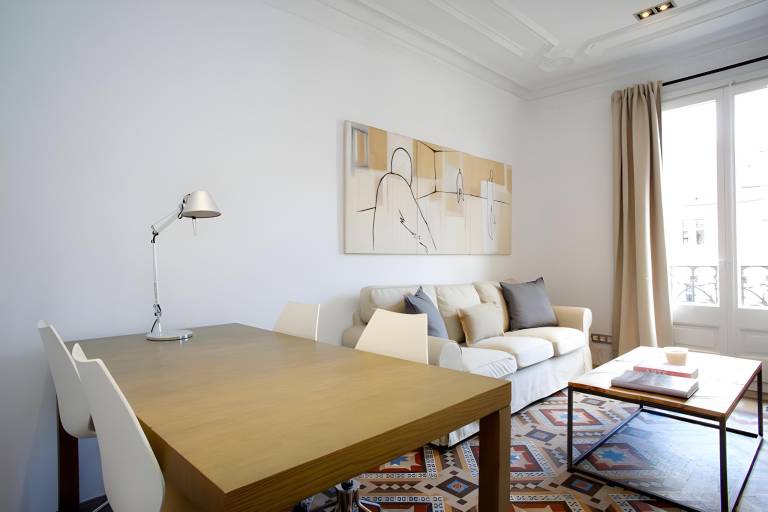 Apartment | Close to Casa Milà in Barcelona