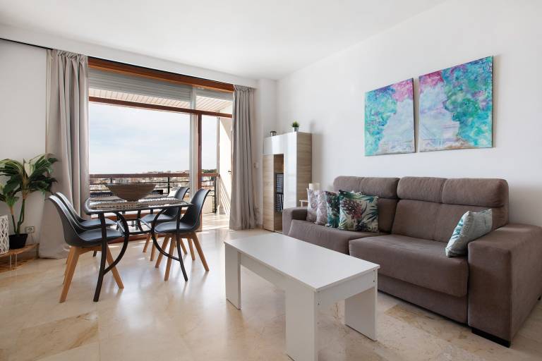 Apartment 'Primera Linea Panoramic Views' with Sea View, Wi-Fi and Air Conditioning — photo 5