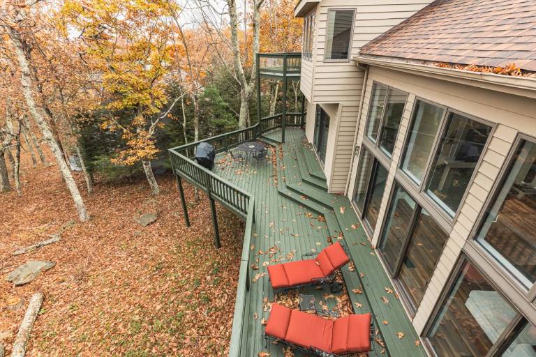 House Wintergreen Resort