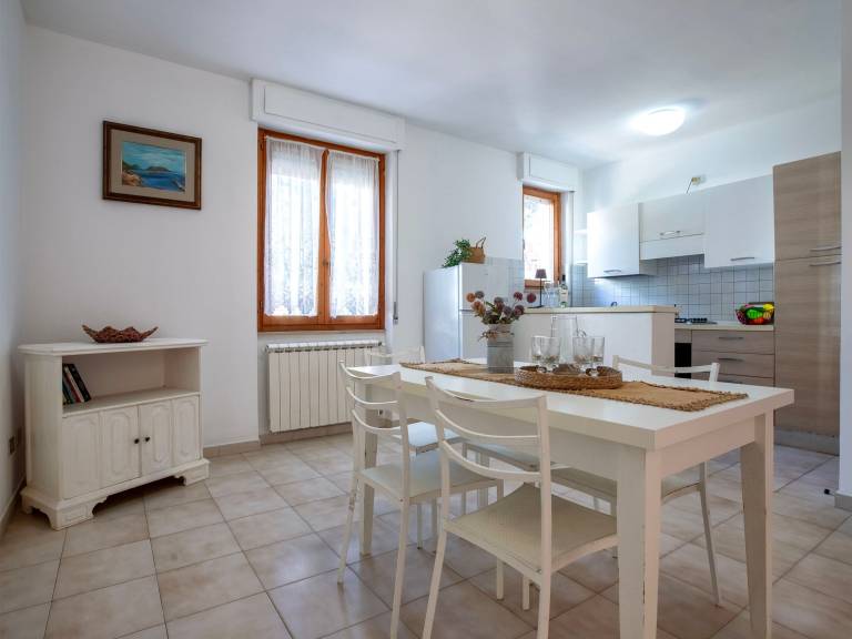 Iolanda in Alghero with 3 bedrooms and 2 bathrooms