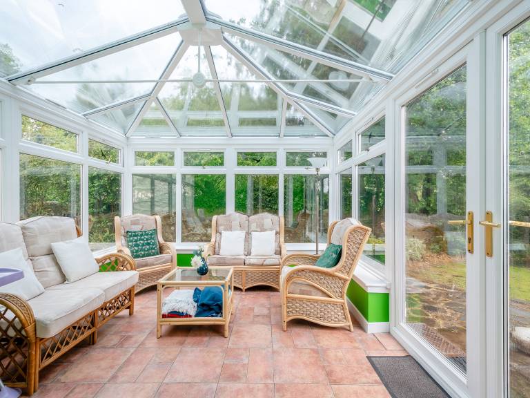 Cottage with garden | River view — photo 2