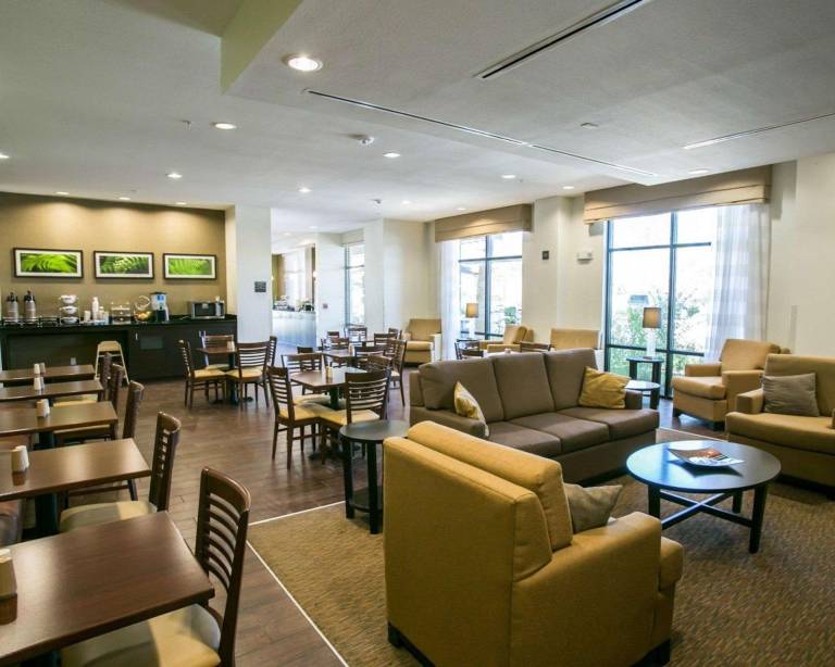 Sleep Inn & Suites Dripping Springs - Austin Area — photo 4