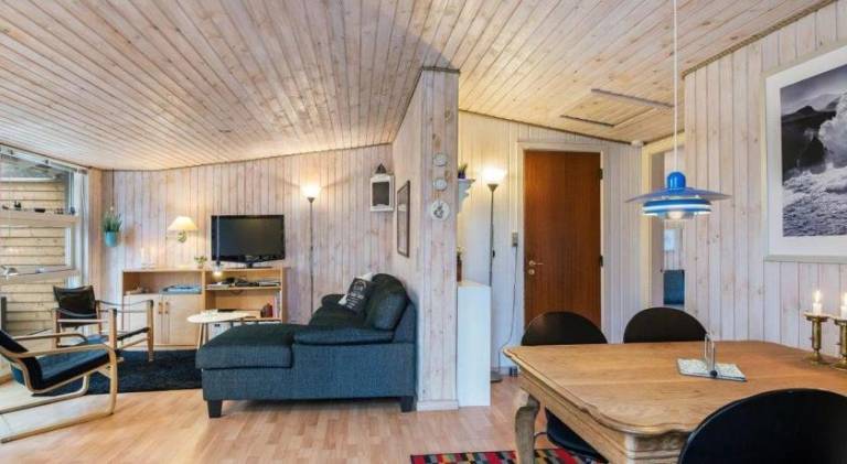 Vacation home | Next to the beach | Pets are welcome — photo 3