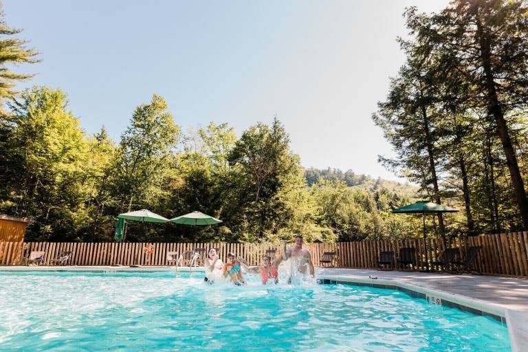 Resort  Sutton