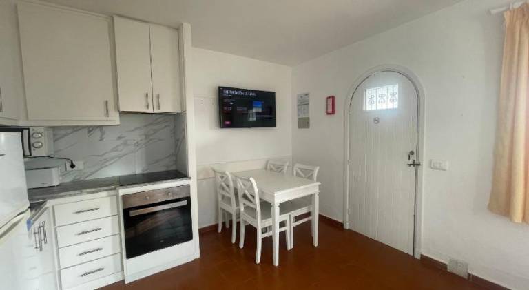 Wonderful rental apartment with pool | Next to the beach | Pet-friendly — photo 4