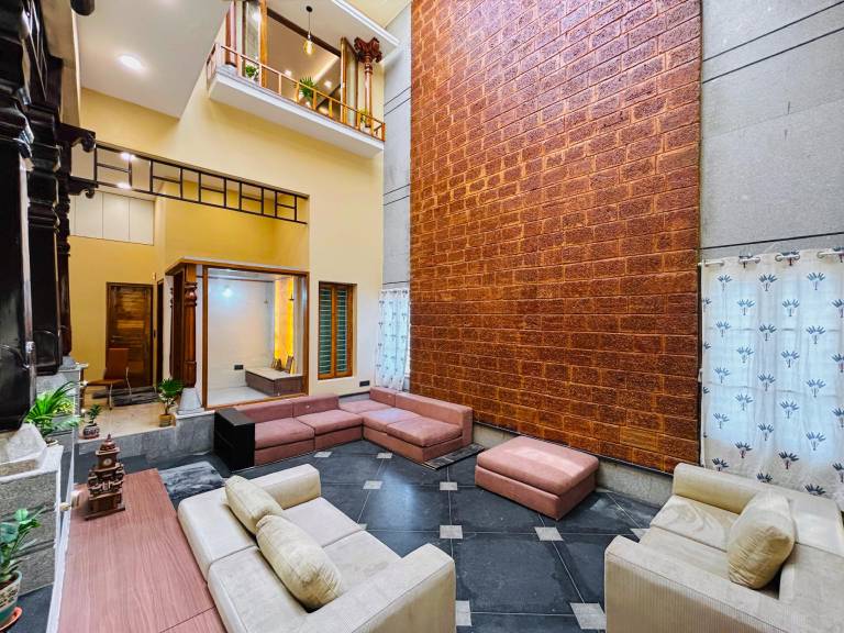 Villa with terrace | Perfect for remote work in Anekal