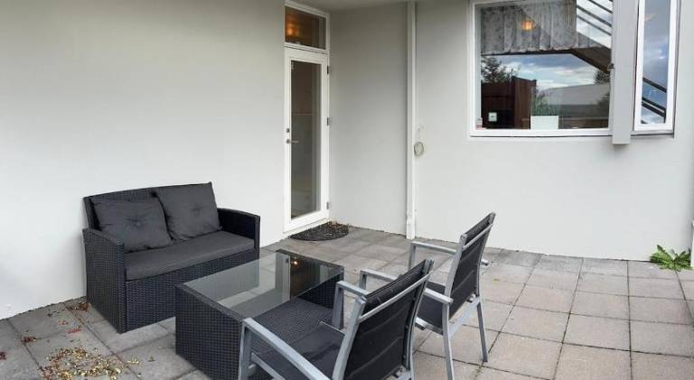 Fully equipped holiday apartment with patio | Pet-friendly — photo 4