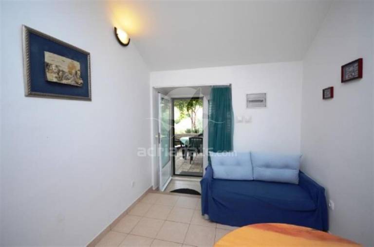 Apartmani Loredana - 2-bedroom-apartment with Sea View — photo 4