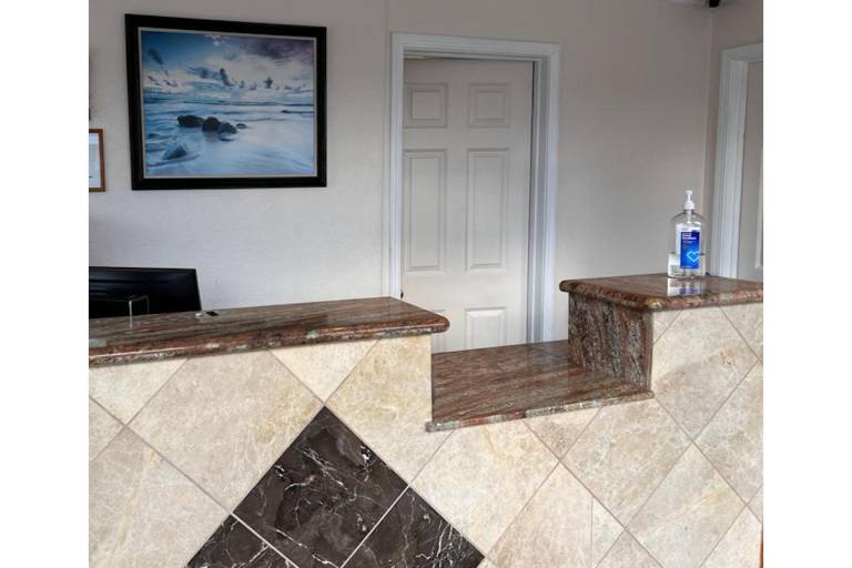 Budget Lodge by OYO Portland West — photo 3