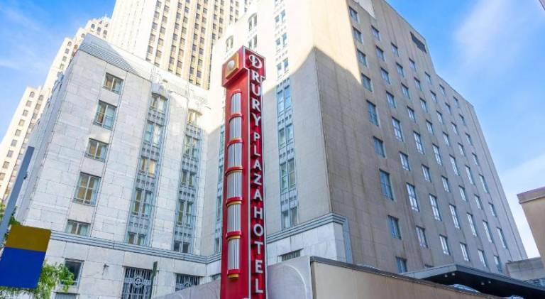 Drury Plaza Hotel Pittsburgh Downtown in Pittsburg, PA
