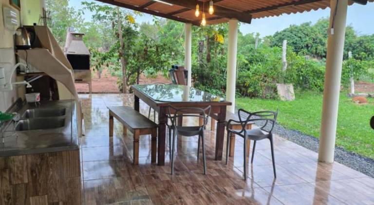 Vacation home with garden — photo 3