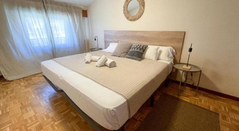 Holiday apartment | Next to Cathedral-Basilica of Our Lady of the Pillar | Pet-friendly — photo 2