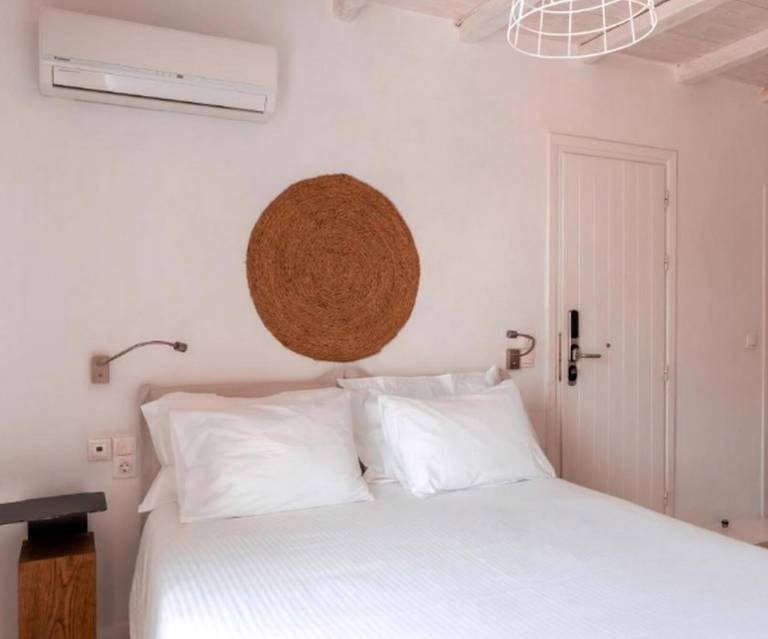 Child-friendly villa with fast internet & terrace | Pet-friendly — photo 3