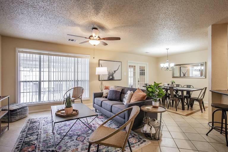 House Pflugerville