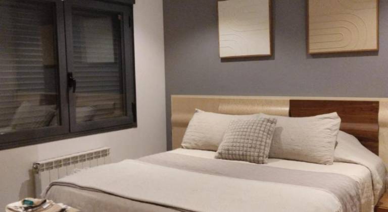 Villa with hot tub | Pet-friendly in León