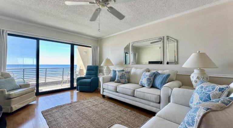 Nice house with pool | Next to the beach | Dogs allowed in Panama City