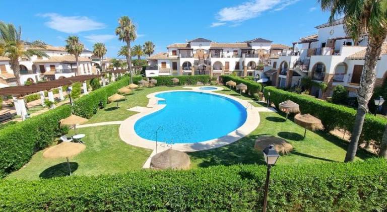Holiday apartment with heated pool & terrace — photo 2