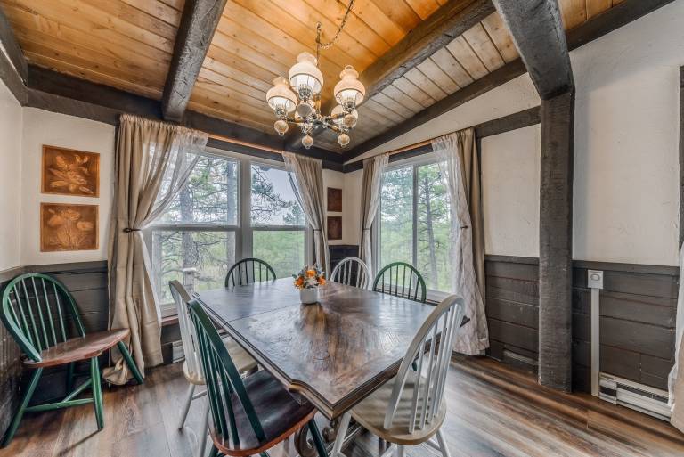 Cabin with barbeque | Lake view — photo 5
