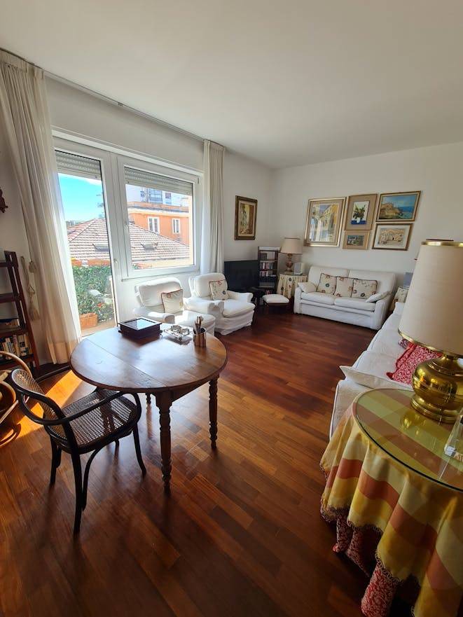 190 M² Maison De Vacances ∙ 3 Chambres ∙ 6 Personnes - Cagliari