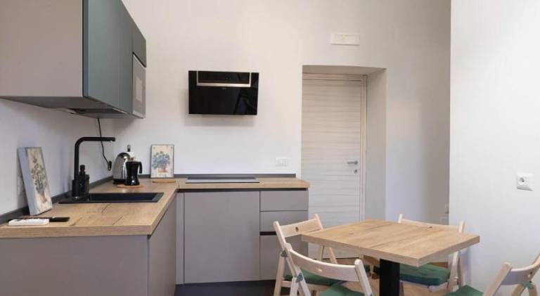 Holiday apartment with 1 room for 5 persons in Castellammare di Stabia