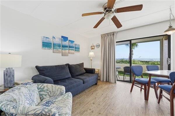Condo ∙ 1 Bedroom ∙ 4 Guests - Crescent Beach, FL