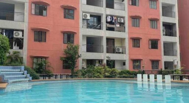 Rental apartment with pool — photo 5