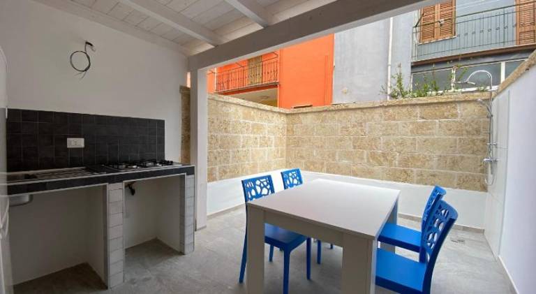 Beautiful holiday apartment with patio & yard | Beach nearby | Dogs allowed — photo 3