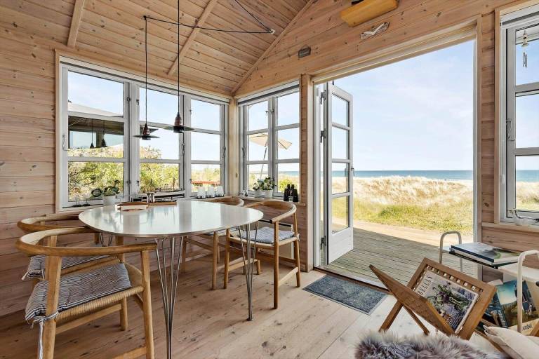 Vacation home with BBQ & terrace | Sea view | Dogs allowed — photo 3