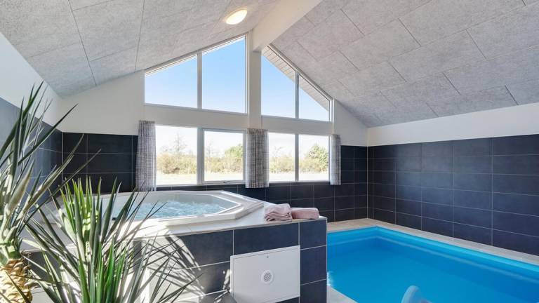 Child-friendly house with terrace, sauna & private pool | Dogs allowed — photo 3