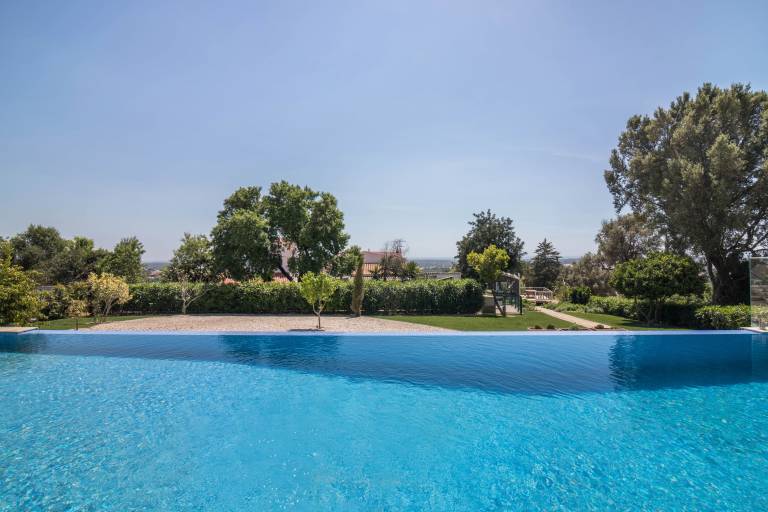 Holiday apartment with terrace, pool & yard | Sea view — photo 2