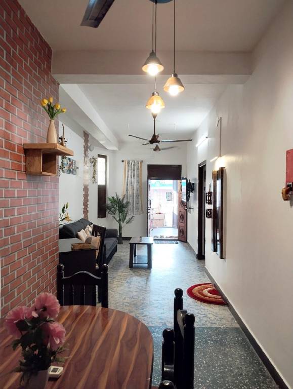 Vacation home with 7 rooms for 20 persons in Puducherry