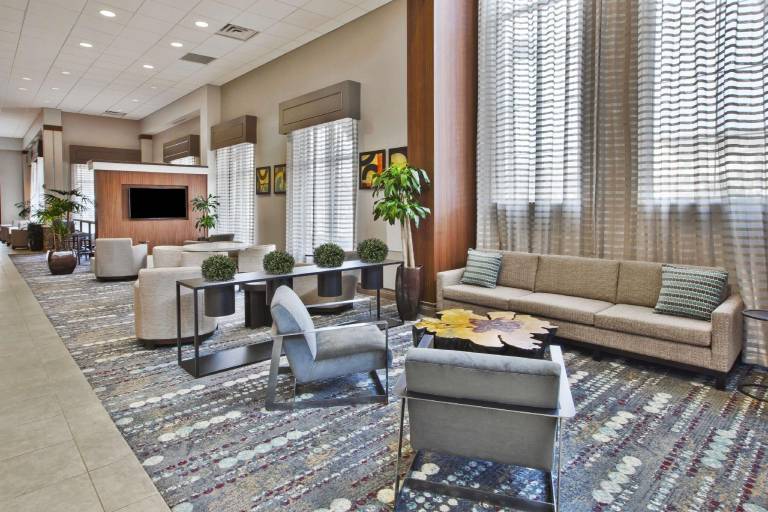 Embassy Suites by Hilton Columbus Airport — photo 4