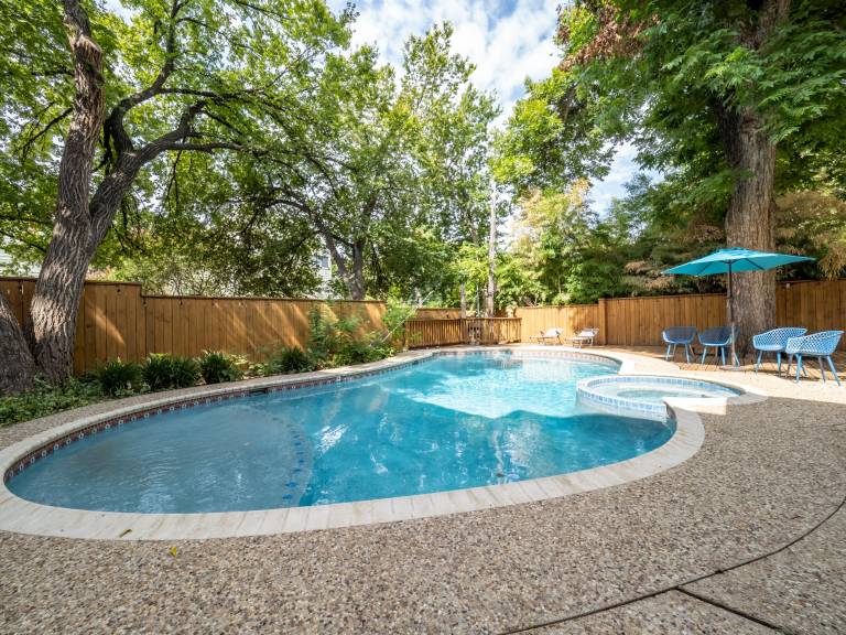 House  Zilker