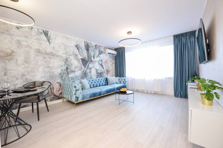 Celeste - One Bedroom Apartment - next to Victoria Avenue and Cismigiu Park — photo 3