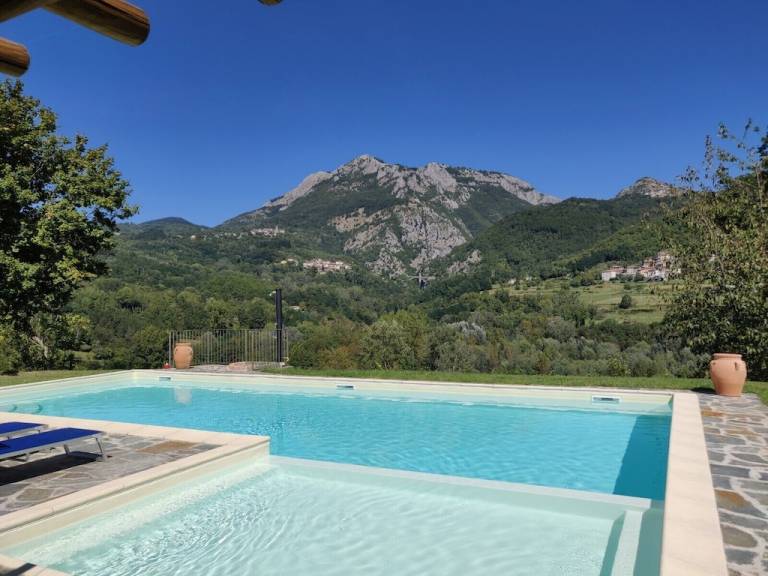 Villa Villa Collemandina
