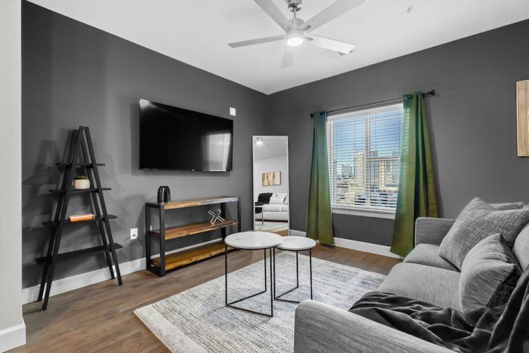 Apartment Pie Town