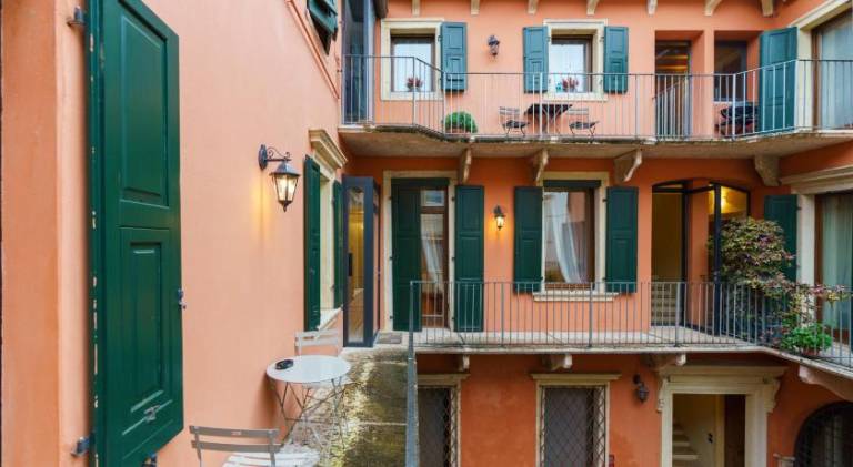 Beautiful apartment | Next to Juliet | Pets are welcome — photo 2