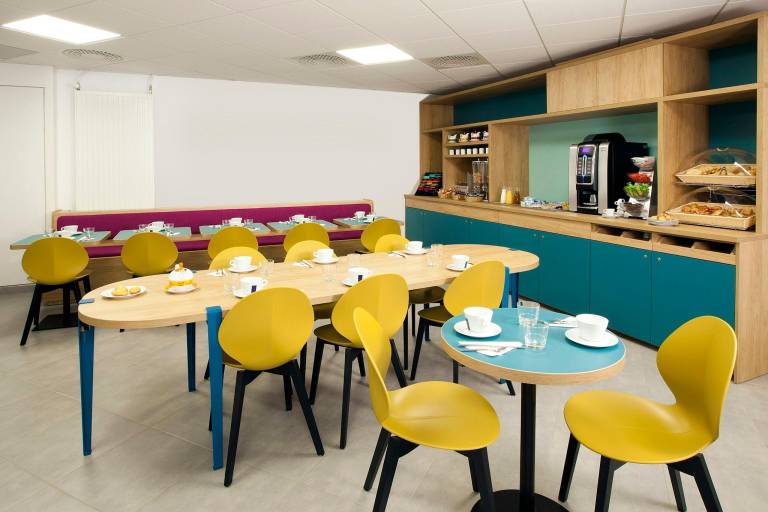 Serviced apartment for 127 persons in Bobigny
