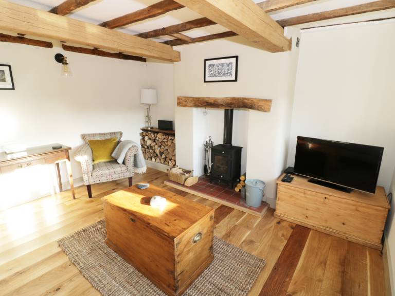 Fully equipped wonderful cottage with yard | Pet-friendly — photo 4