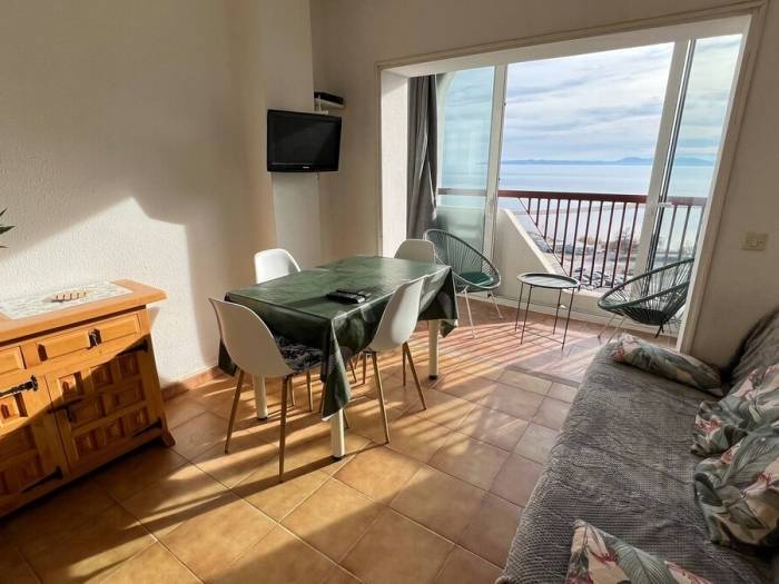 Family-oriented pleasant holiday apartment with patio | Sea view | Beach nearby | Pets allowed — photo 2