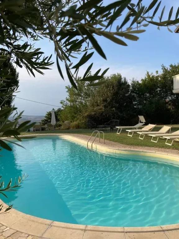 Ferienhaus in Montelabbate f&uuml;r max. 11 Personen, 