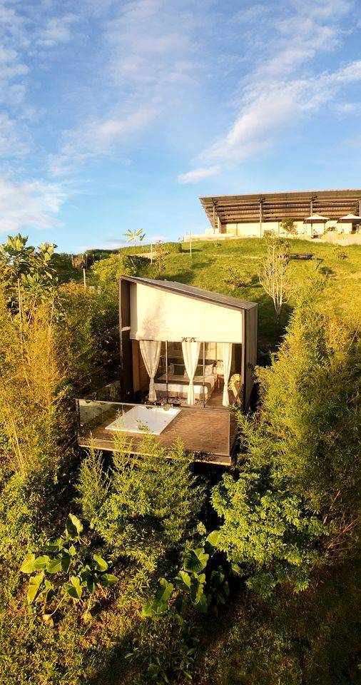 Secluded Cabins with Outdoor Jacuzzi Ideal for a Unique Romantic Escape in Colombia — photo 5