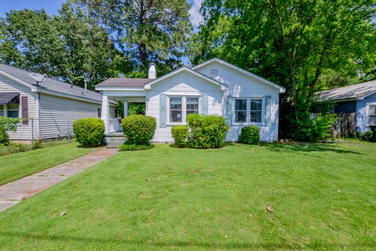 Vacation home with garden & grill | City view — photo 3
