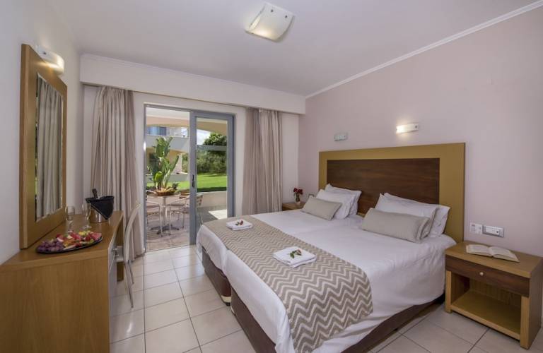 Appart'hôtel  Agia Marina