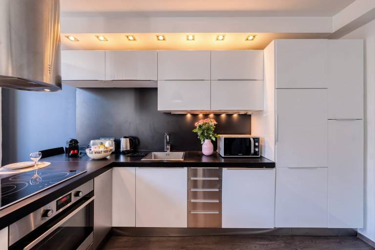 Heart of Cannes Amazing design apt Croisette Top Location Olam Properties — photo 4