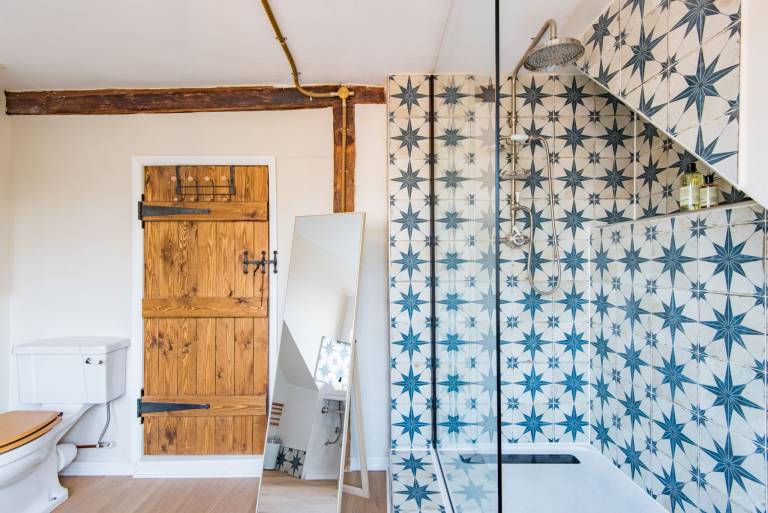 Child-friendly cottage with yard | City view | Dogs allowed — photo 4