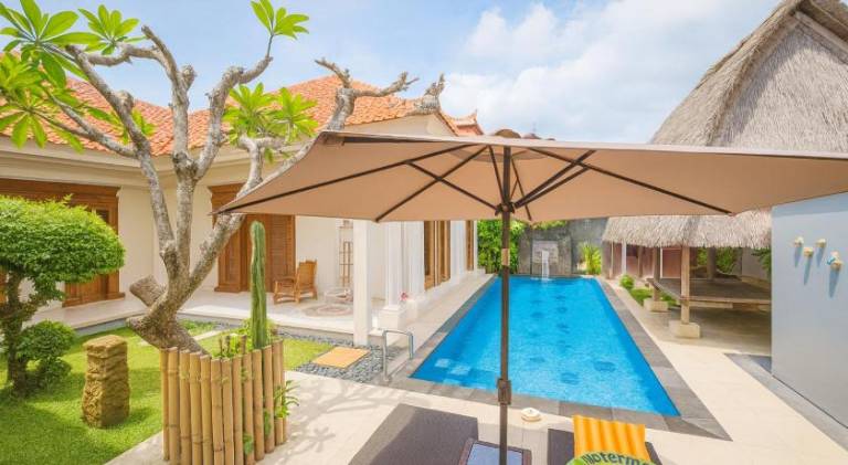 Villa with pool in Denpasar