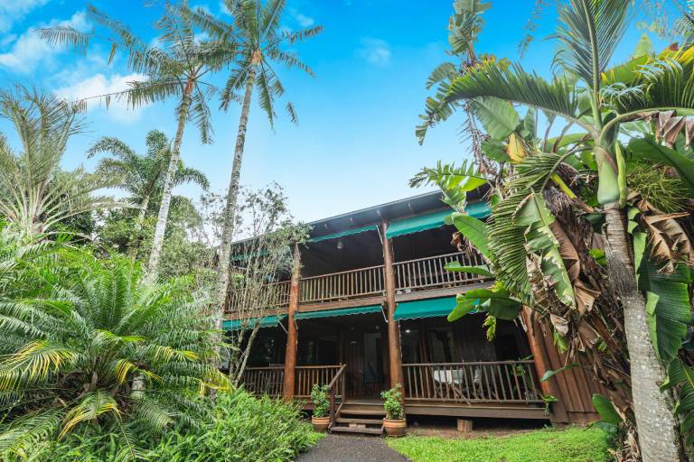 Serviced apartment  Tinaroo